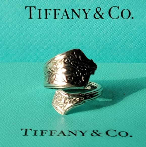 1872 Tiffany & Company Persian Spoon Ring in Sterling Silver #71 - Picture 4 of 16
